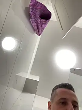 InsaneMattt 现场XXX聊天
