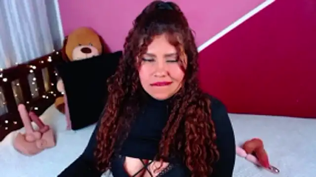 Queenamazon1 Live XXX-chat