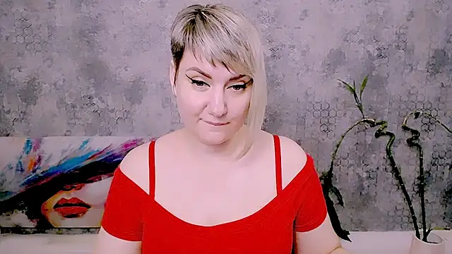 Djullia Live XXX-chat