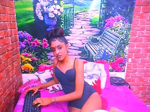 IndianPretty14u2Luv Live XXX-Chat