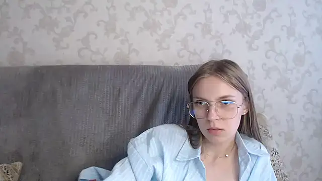 HitGyrl: απευθείας συνομιλία ΧΧΧ