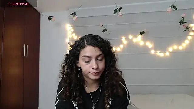Sarabubbie 라이브 XXX 채팅
