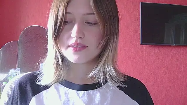 Beloved_Mary Adlı Modelin Canlı XXX Sohbeti