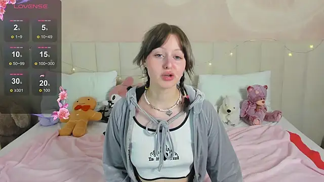 AdeleSilvy's Live XXX Chat