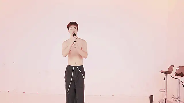 YLBOY-777 Obrolan Langsung XXX