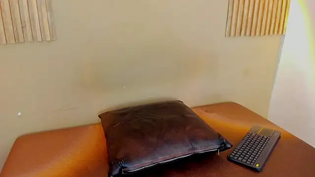 Chatroom XXX en direct de BABY_WARDWELL