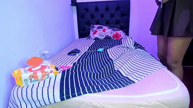 sapphire_brown20's Live XXX Chat