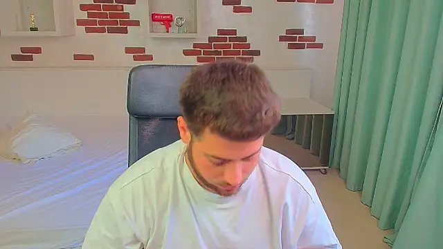 DaxGreer élő XXX-chatje