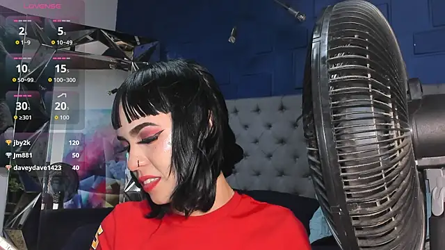 צ'אט XXX בשידור חי של lilith_dior