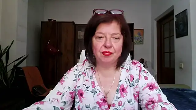 Violet_Pulse's Live XXX Chat