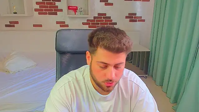 DaxGreer Live XXX Chat
