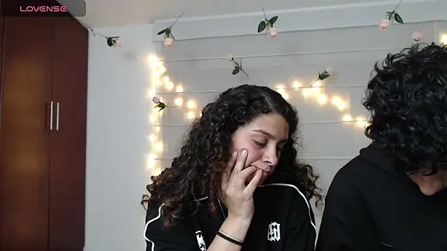 Sarabubbie Chat XXX in diretta