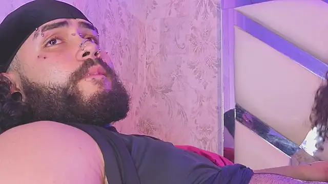 Benny_and_Mark Chat XXX live