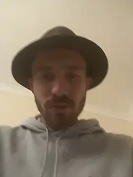 Craig____ Live XXX Chat