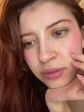 Chat +18 de ZoeBella1308 ao vivo