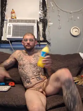 bettertogether444 Show in webcam