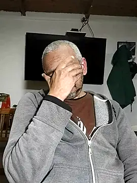 sweetcuervo Webcamshow