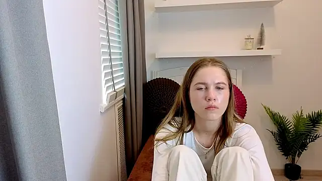 LoveXLexi Adlı Modelin Canlı XXX Sohbeti