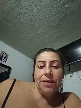 Chat XXX en directo de maynor_1998