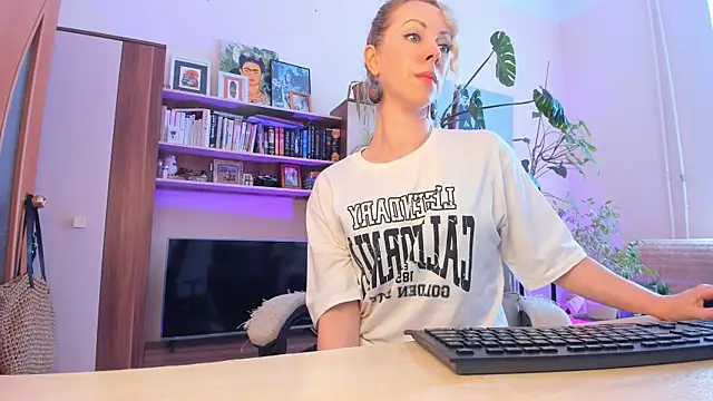 Chatroom XXX en direct de LylithSkye