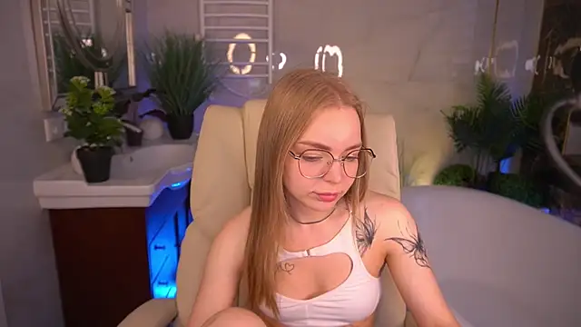 EmilySunshineSn Live XXX chat