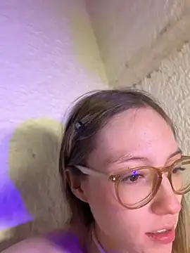 ReenKitty লাইভ XXX চ্যাট