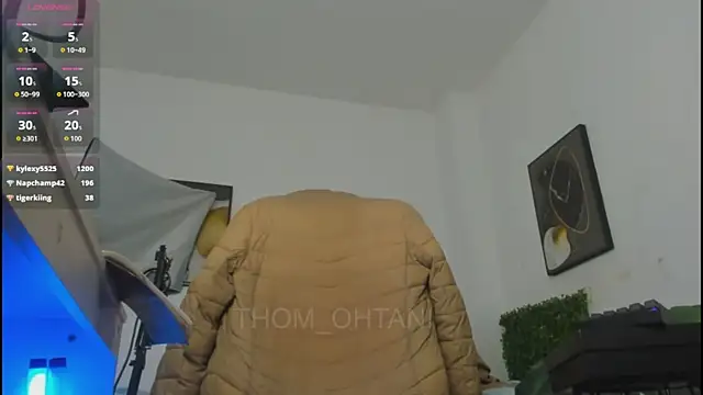 Chatroom XXX en direct de Thom_Ohtani