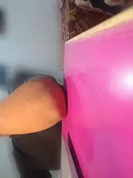 Modern_RAJA Show in webcam