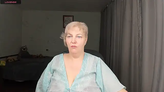 Mary-Leee Live XXX-chat
