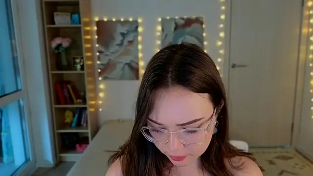 MilenaSaint Chat XXX live