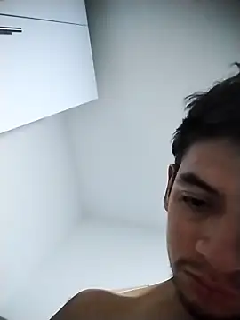 XXX chat uživo modela Astrape