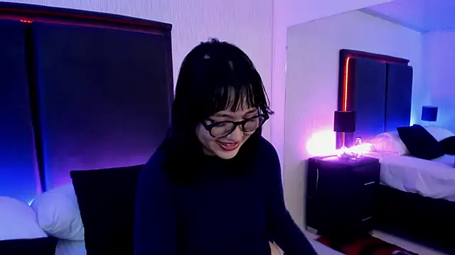 Онлайн чат XXX LilithBluum