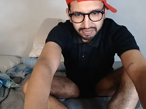 thomass1018 라이브 XXX 채팅
