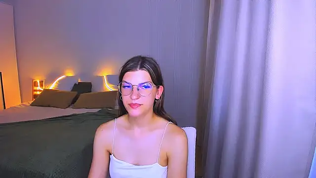 AnnaThorne's Live XXX Chat