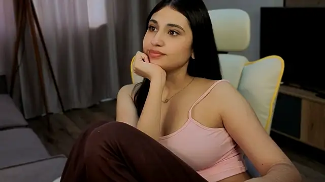 Chat XXX en directo de honeylanaa