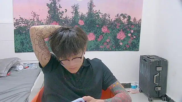 KK-cuteboy Obrolan Langsung XXX