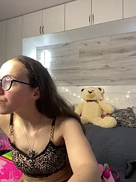 MartiniiSelenna Chat XXX live