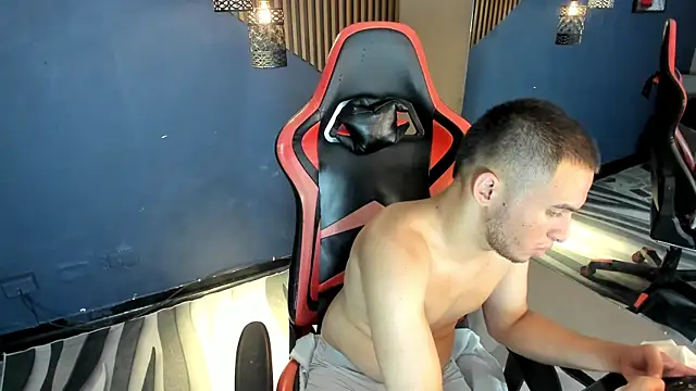 TomasDuquee Live XXX-chat