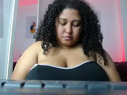 Ayliinn_ Live XXX-chat