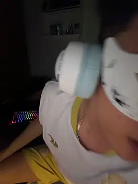 boyhigh1997 现场XXX聊天