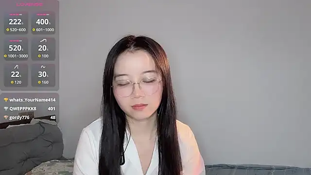 77-Vicky 现场XXX聊天