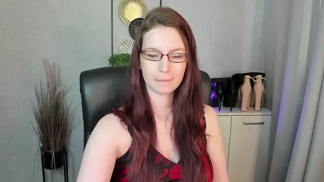 Chatroom XXX en direct de emmaxDelight