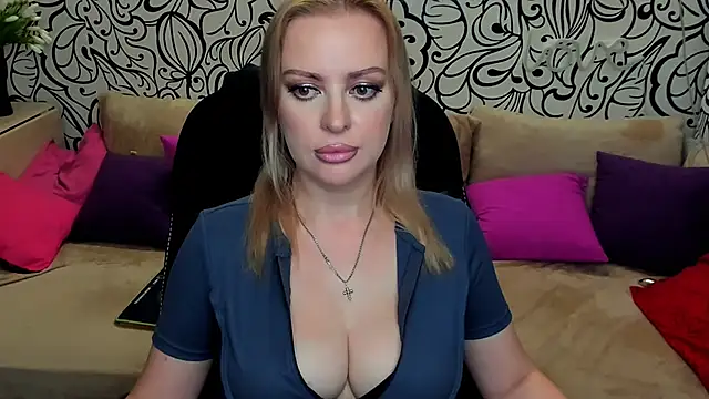 Hotdreamhere's Live XXX Chat