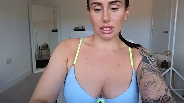 Chat XXX ao vivo de LibbyLoveHeartx