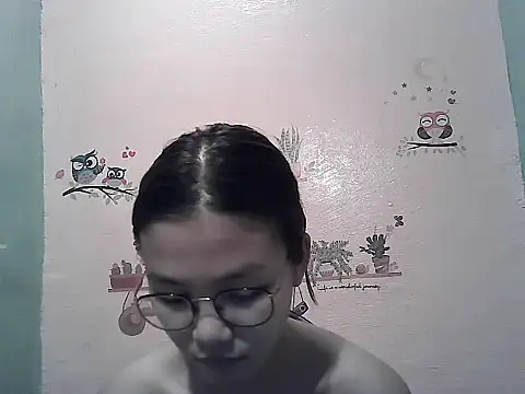 ClassyCrushpinay's Live XXX Chat