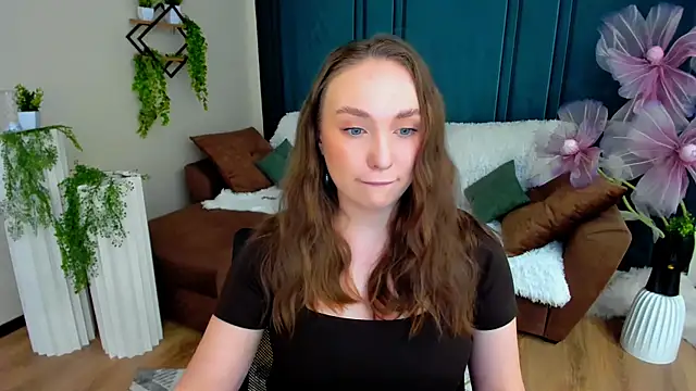 Chatroom XXX en direct de TrueReincarnation