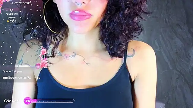 Chatroom XXX en direct de zoe_ch_