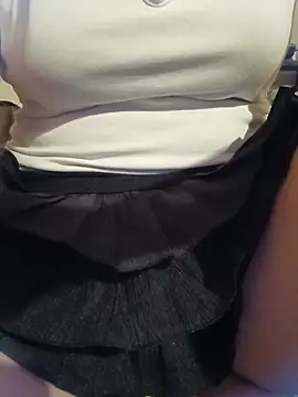 -Brooch- 现场XXX聊天