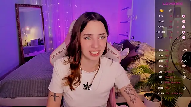 CharliGrace_'s Live XXX Chat