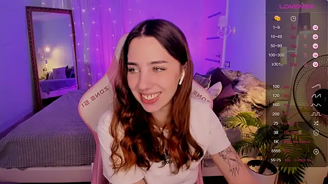 Chat XXX en directo de CharliGrace_
